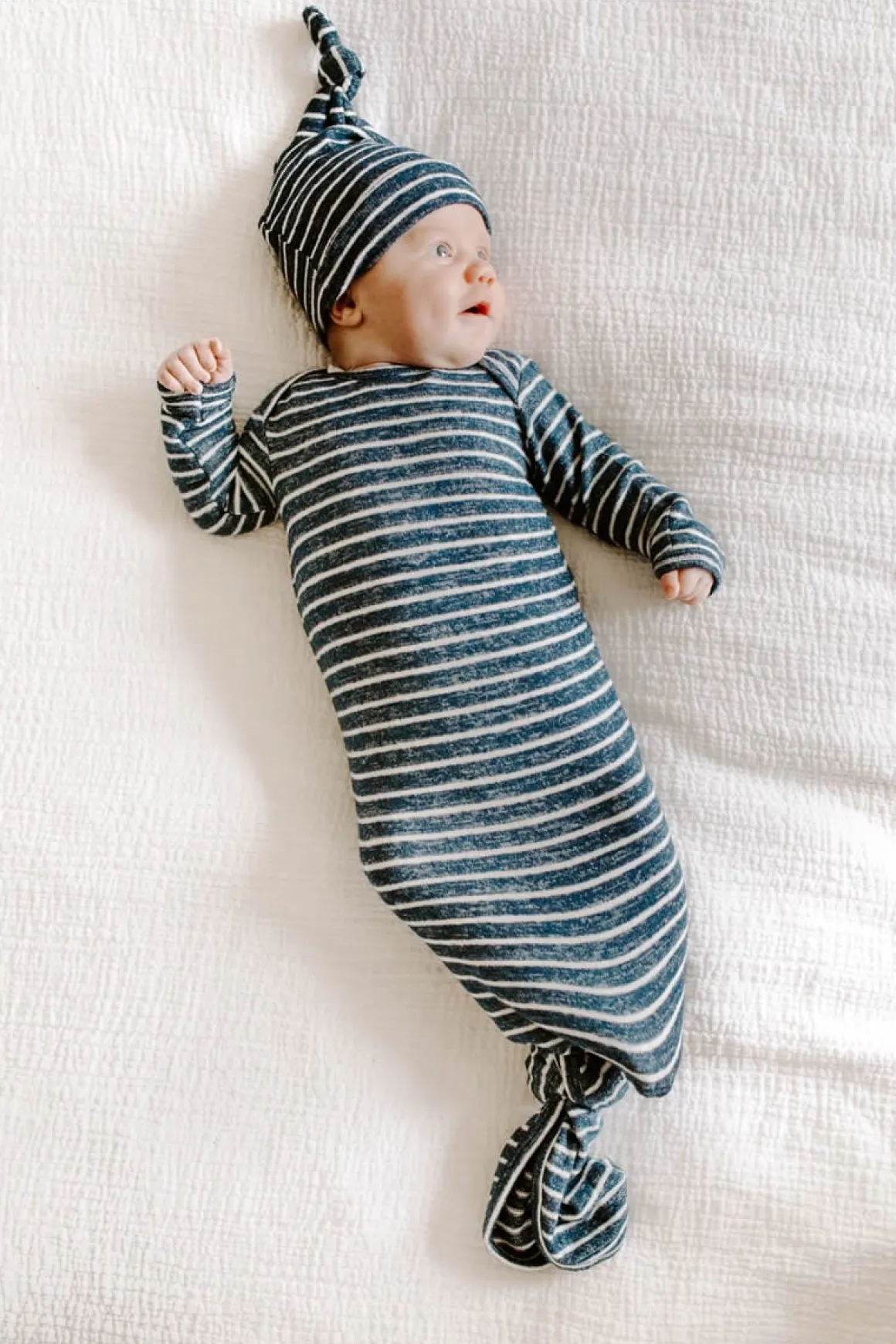 Aden + Anais Snuggle Knit Newborn Gift Set - Navy Stripe