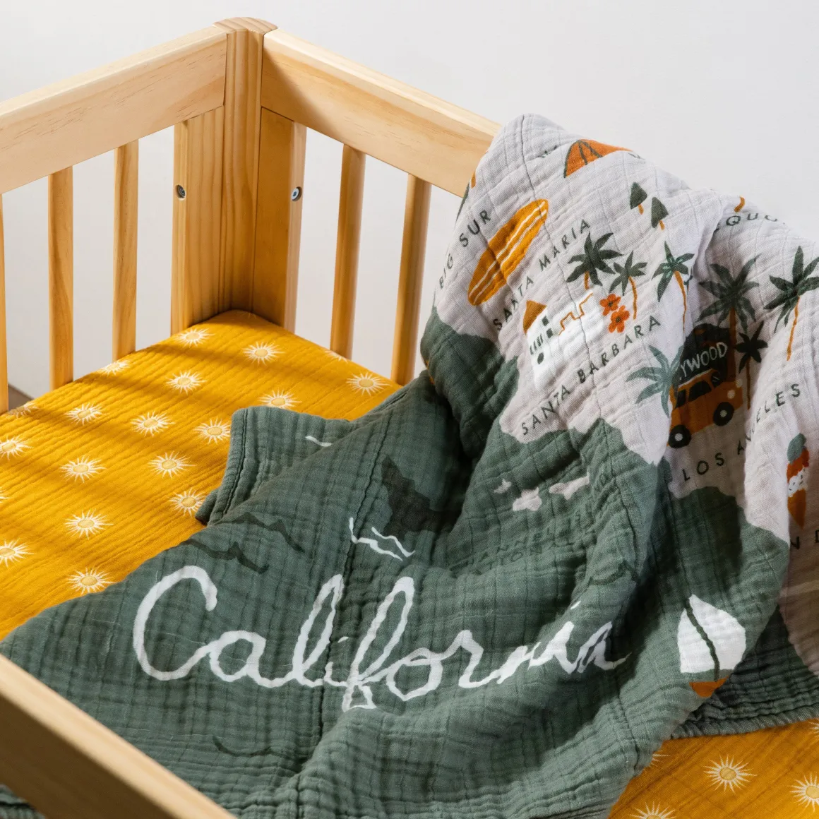 Babyletto All-Stages Midi Crib Sheet in GOTS Certified Organic Muslin Cotton - Golden Hour