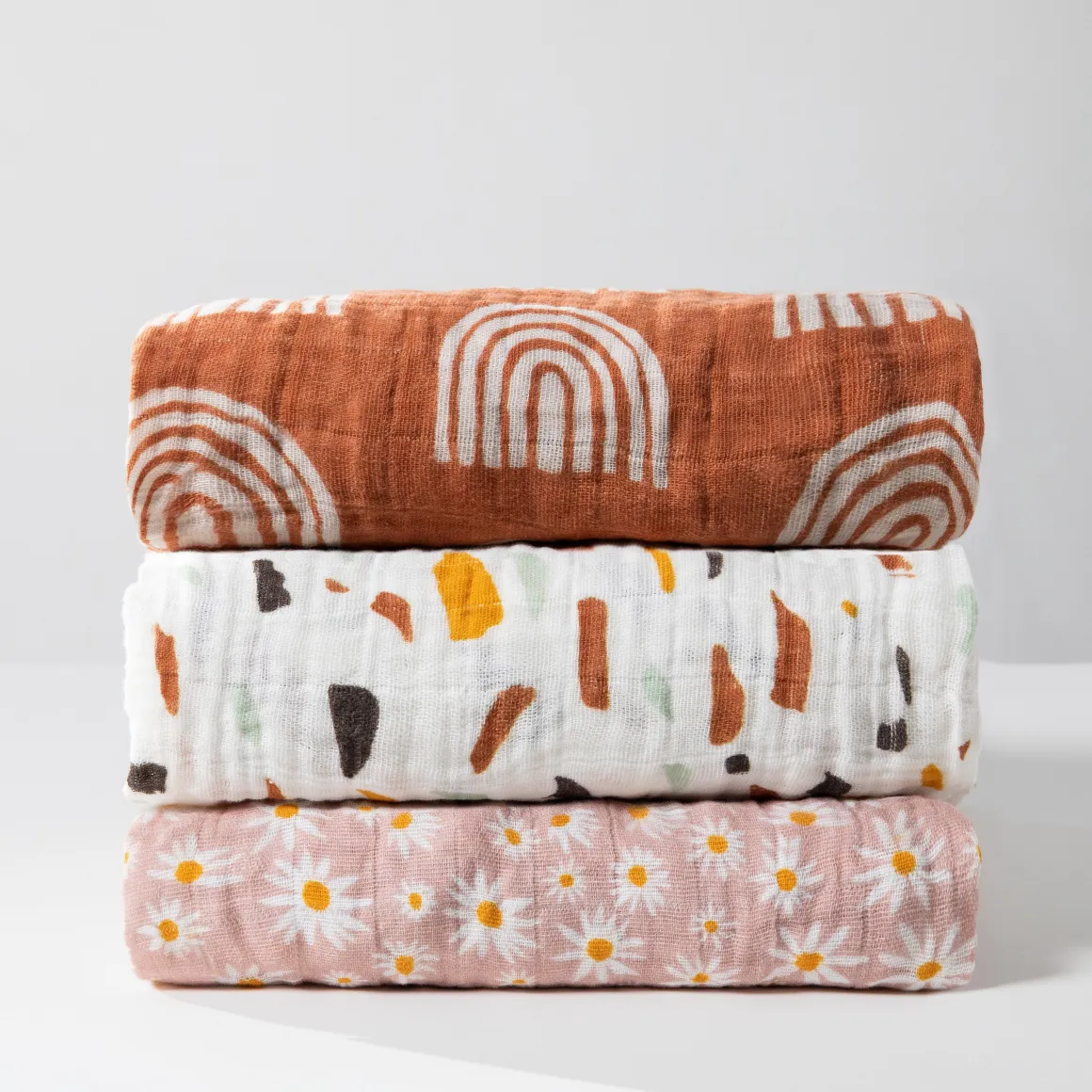 Babyletto Crib Sheet in GOTS Certified Organic Muslin Cotton-Daisy