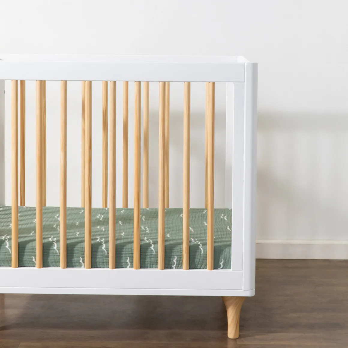Babyletto Mini Crib Sheet in GOTS Certified Organic Muslin Cotton - Ocean Waves