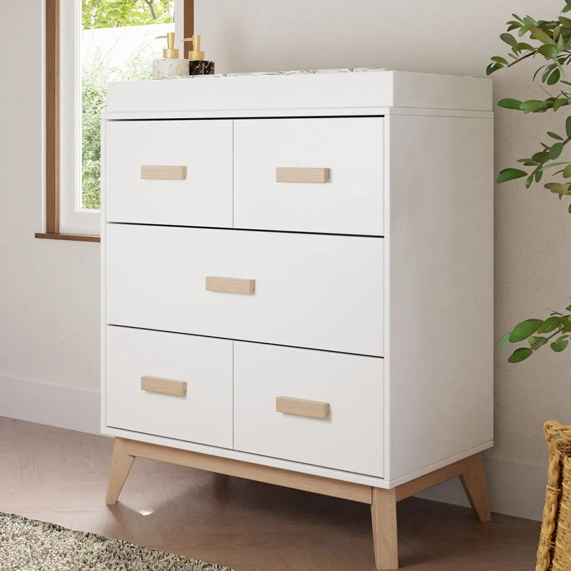 Babyletto Scoot 3-Drawer Changer Dresser w/Removable Changing Tray - White / Washed Natural
