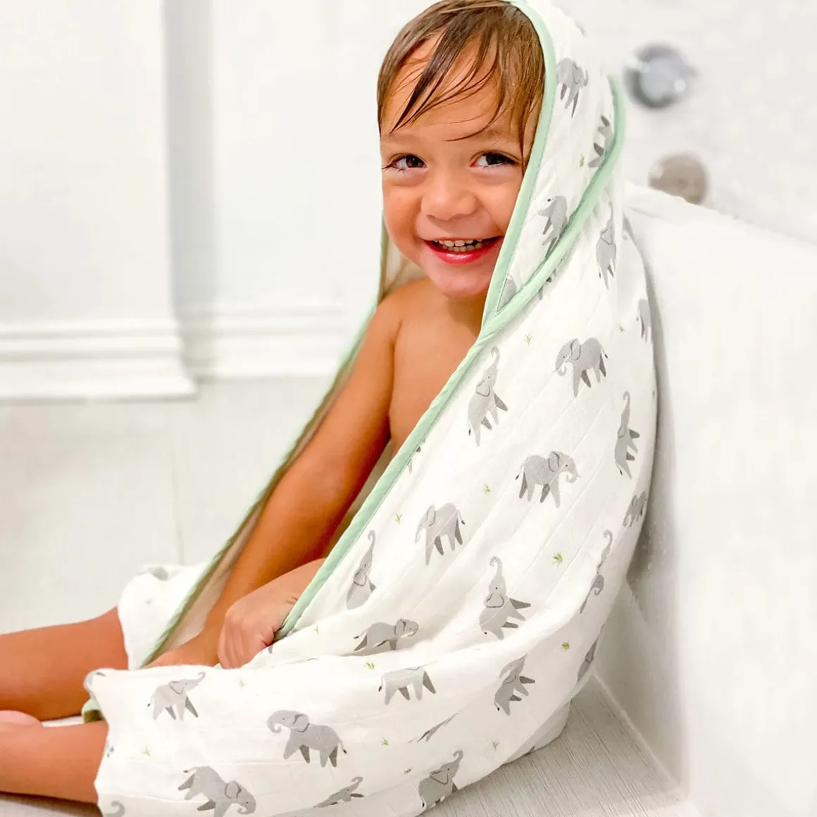 Bamboo Little Hooded Baby Towel & Washcloth Set - Elephant