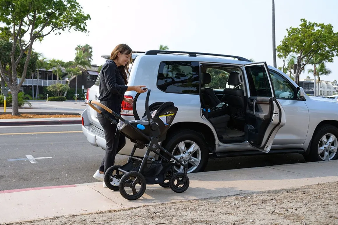 Bumbleride Era Car Seat Adapter - Maxi Cosi / Cybex / Nuna / Clek