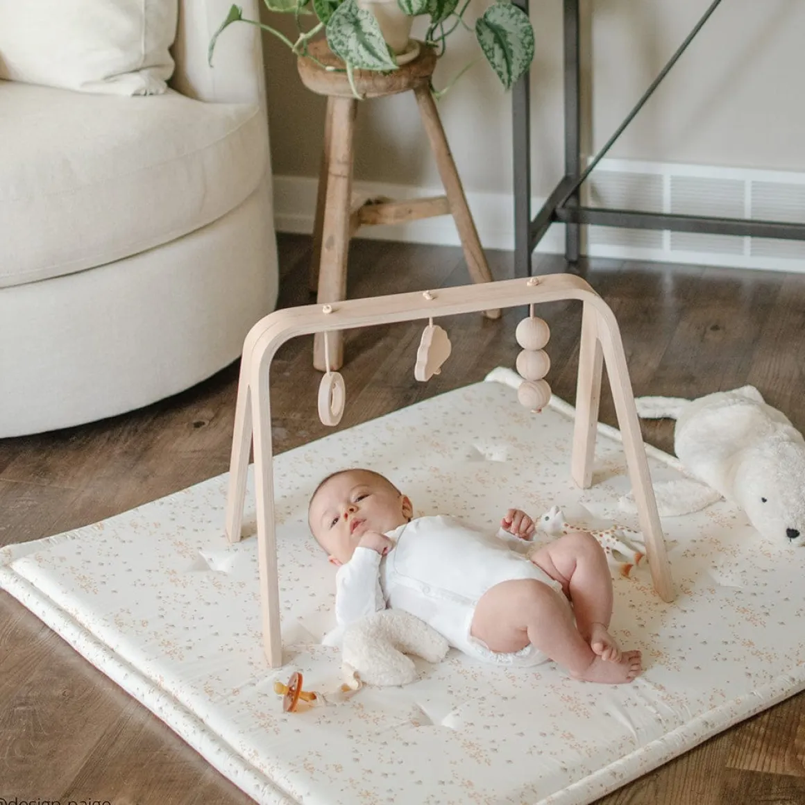 Charlie Crane TAMI Playmat - Camel