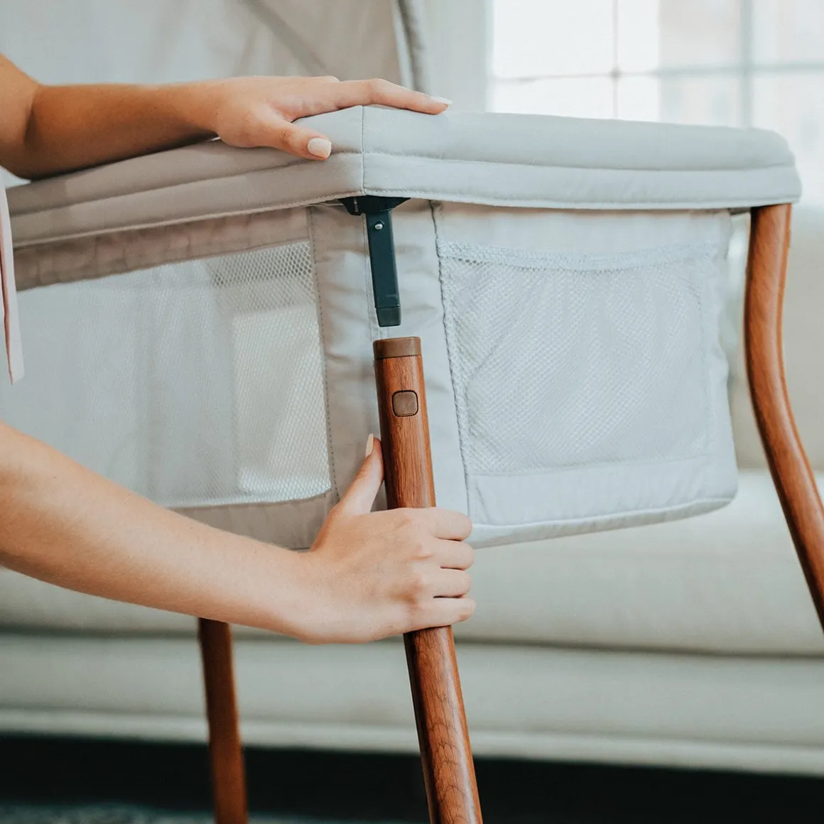 Chicco LullaGo Anywhere LE Portable Bassinet - Serene