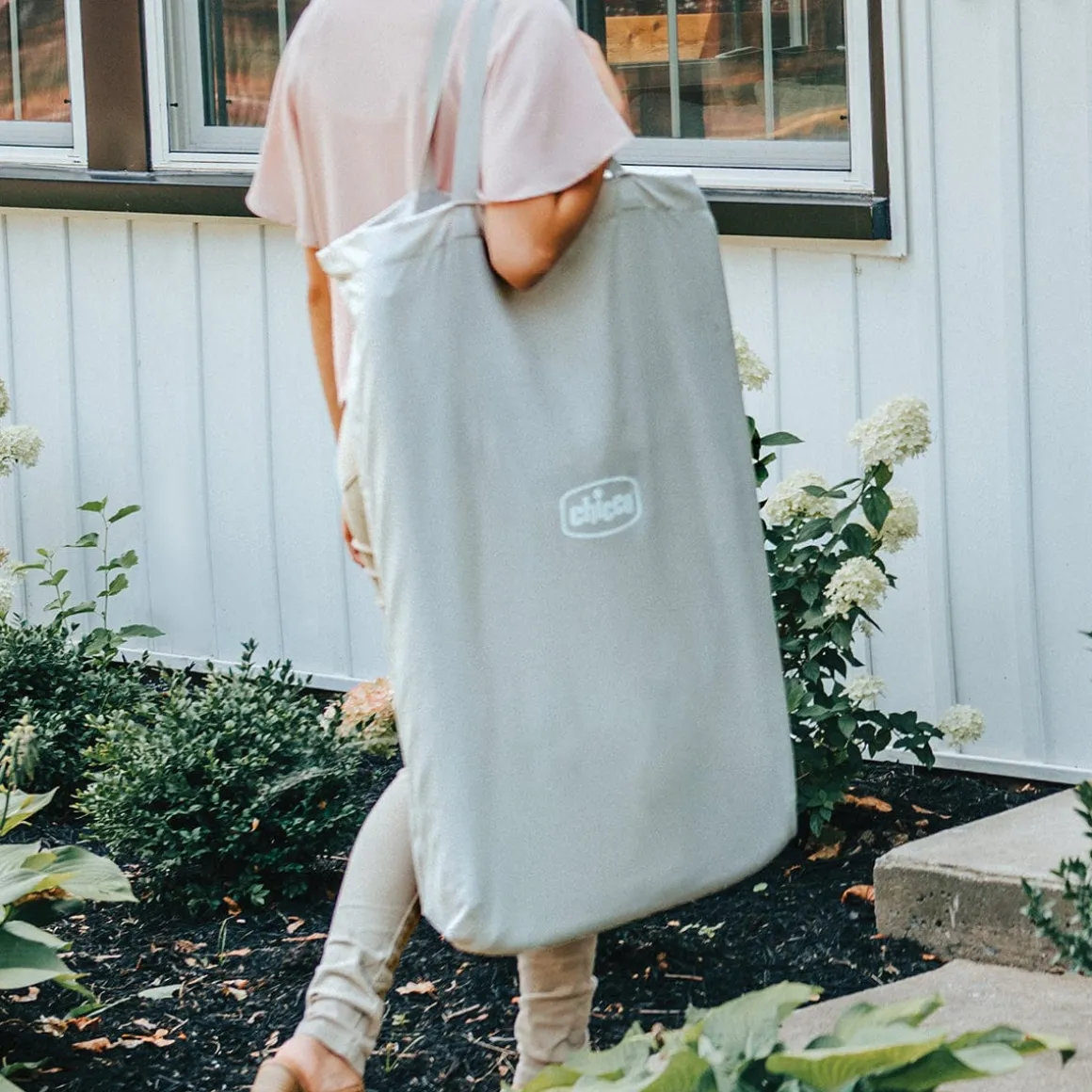 Chicco LullaGo Anywhere LE Portable Bassinet - Serene