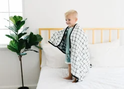 Copper Pearl 3-Layer Stretchy Quilt - Gunnar