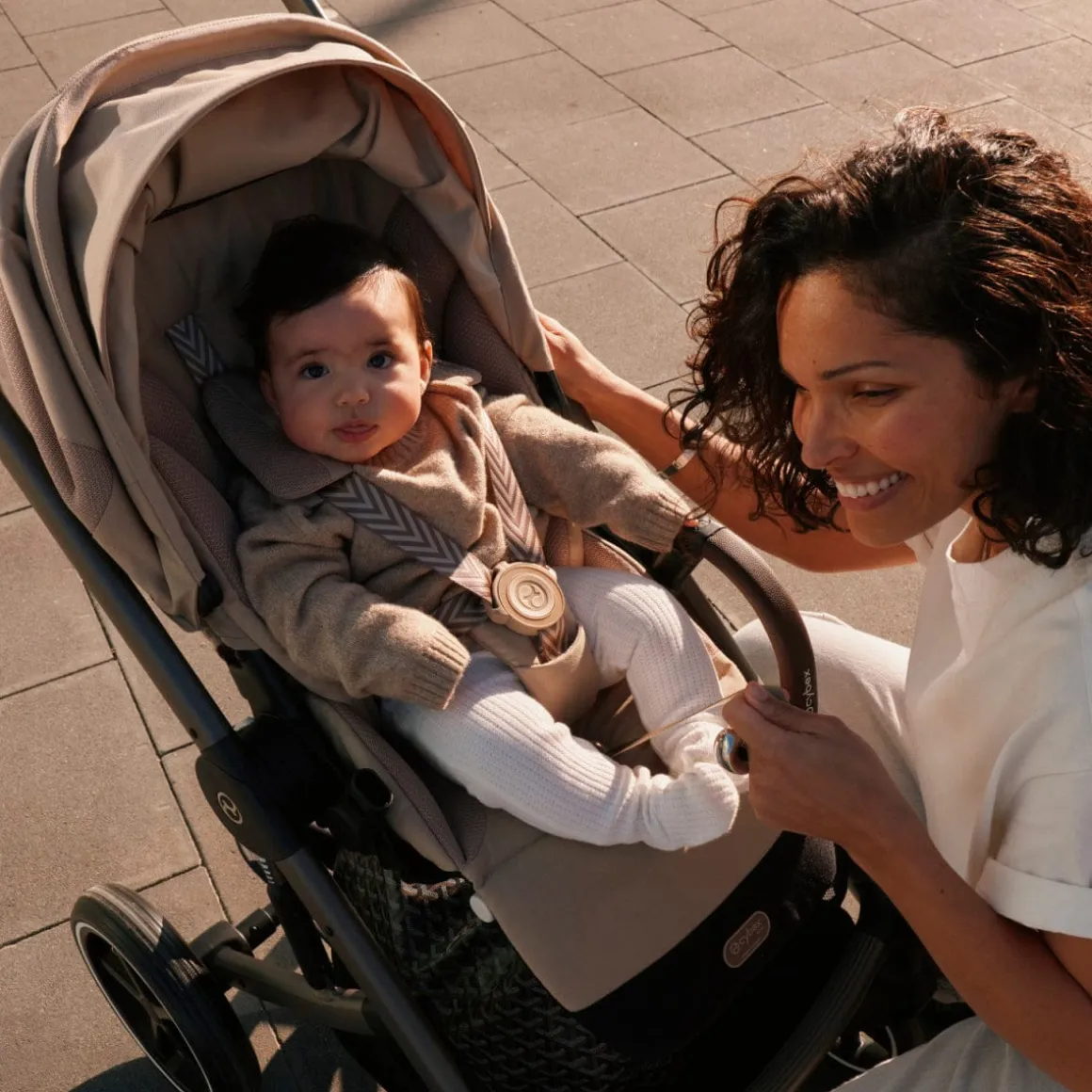 Cybex Balios S Lux Stroller - Almond Beige