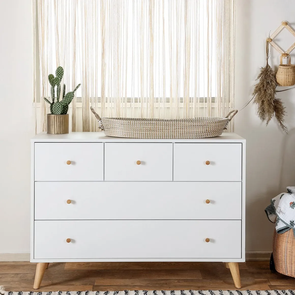 dadada Austin 5-Drawer Dresser - White / Natural