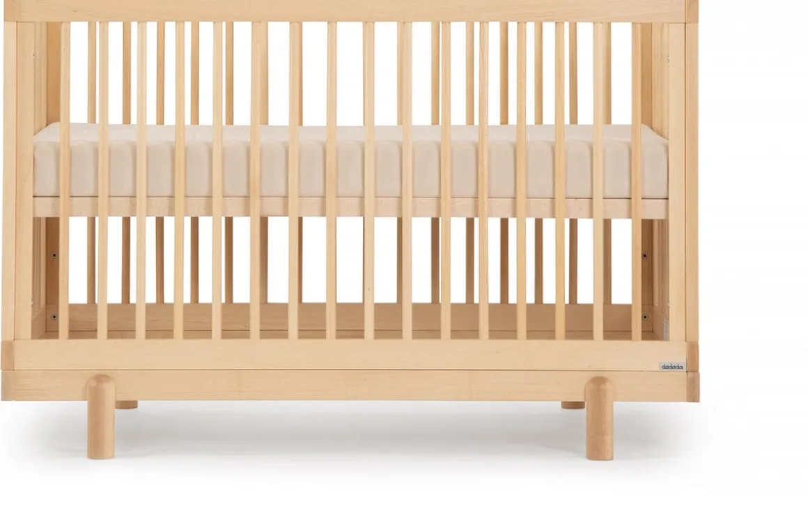 dadada Bliss 4-in-1 Convertible Crib - Natural