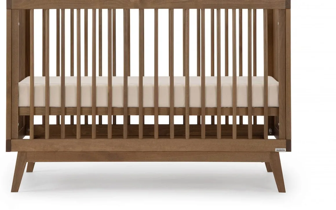 dadada Soho 3-in-1 Convertible Crib - Walnut