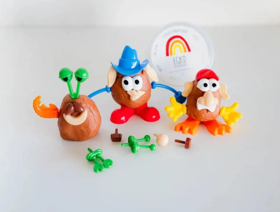 Earth Grown KidDoughs Play Dough Kit - Mr. Pota-dough Head (Scented)