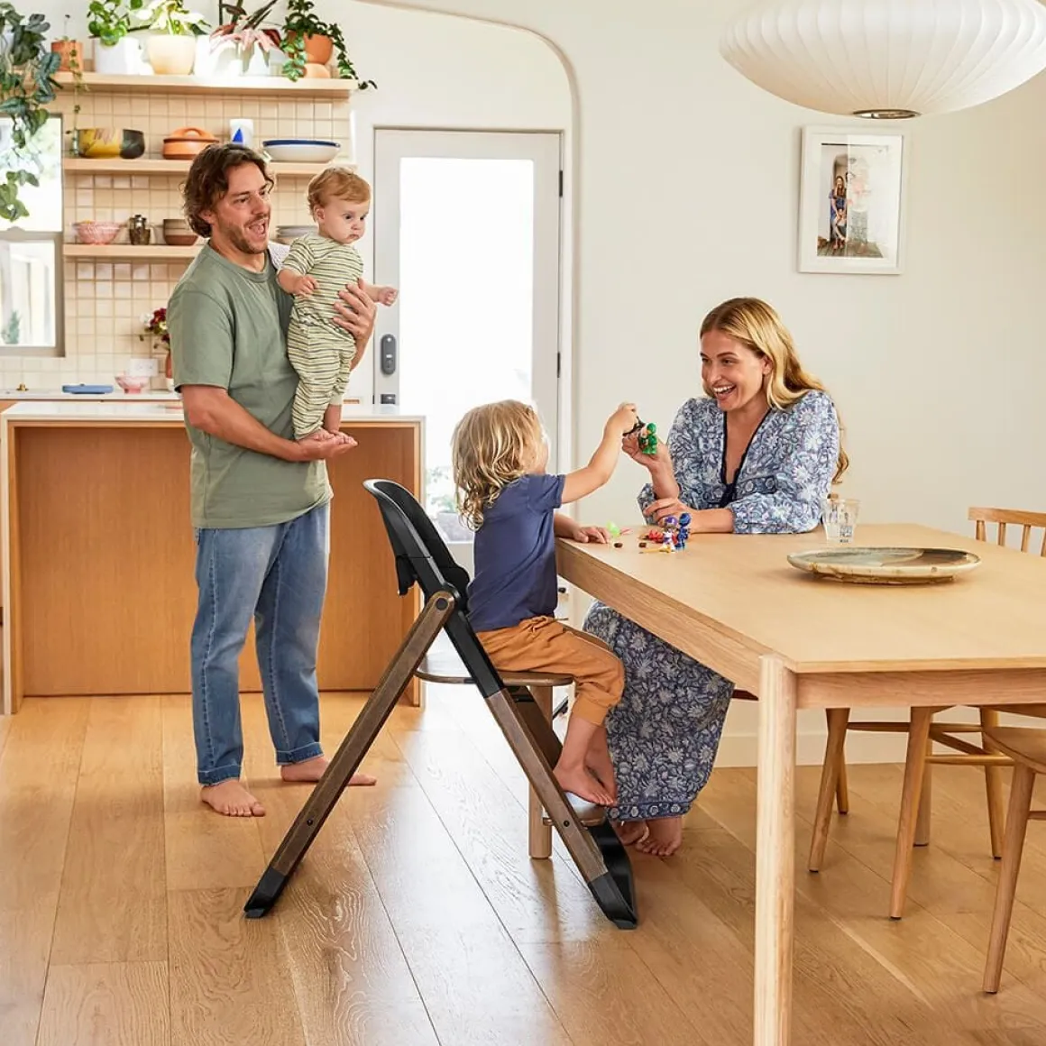 Ergobaby Evolve Chair + Kitchen Tower Bundle - Dark Wood