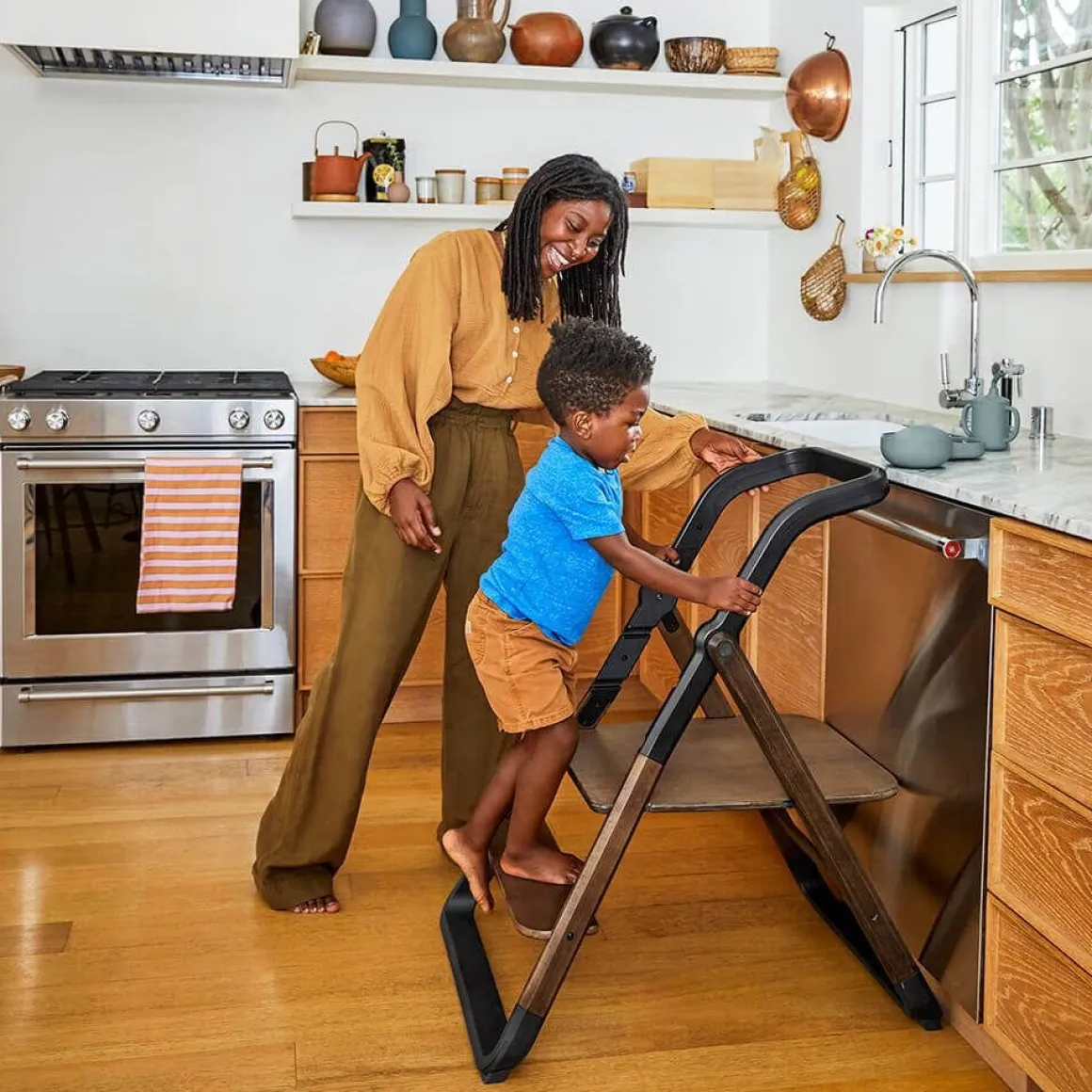 Ergobaby Evolve Chair + Kitchen Tower Bundle - Dark Wood