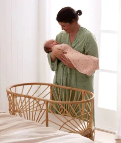 ergoPouch Cocoon Swaddle Sack 1.0 TOG - Daisies, 3-6 Months