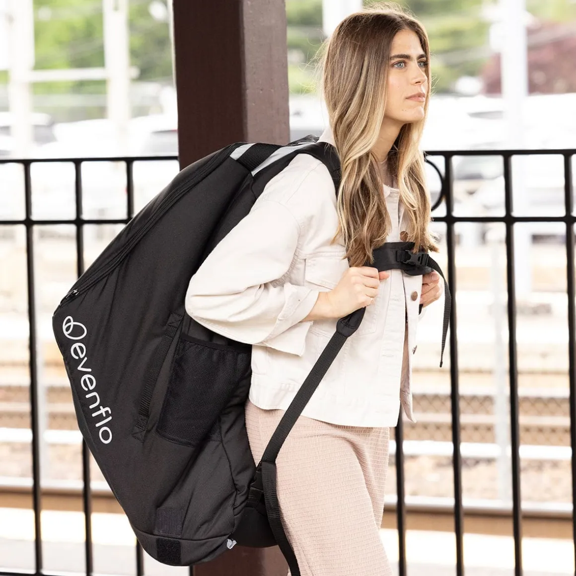 Evenflo Shyft DualRide Padded Travel Bag