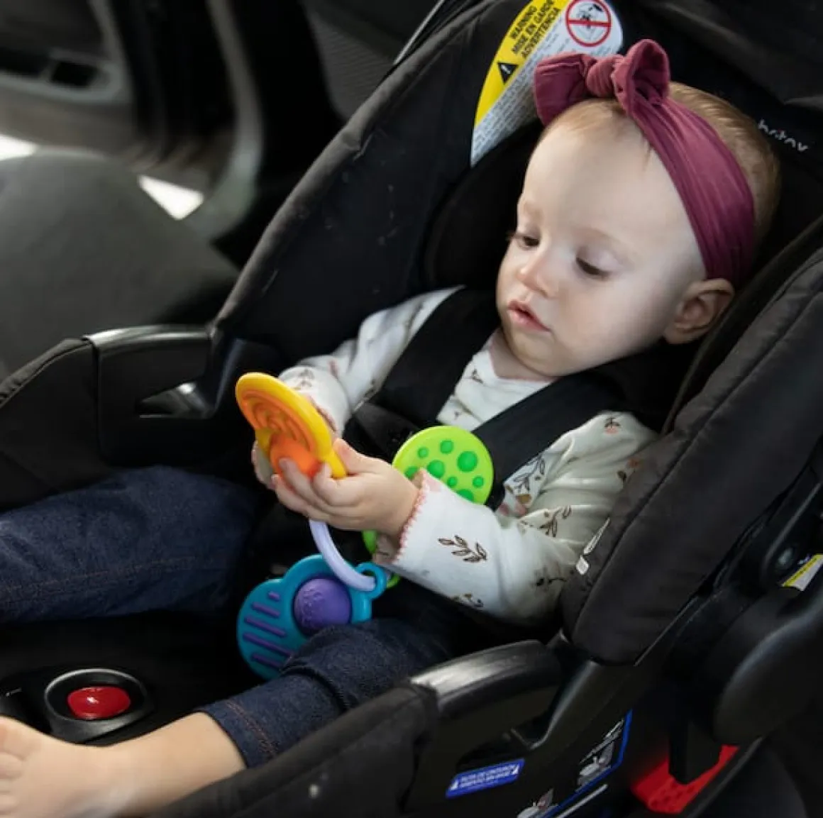 Fat Brain Toys Dimpl Clutch