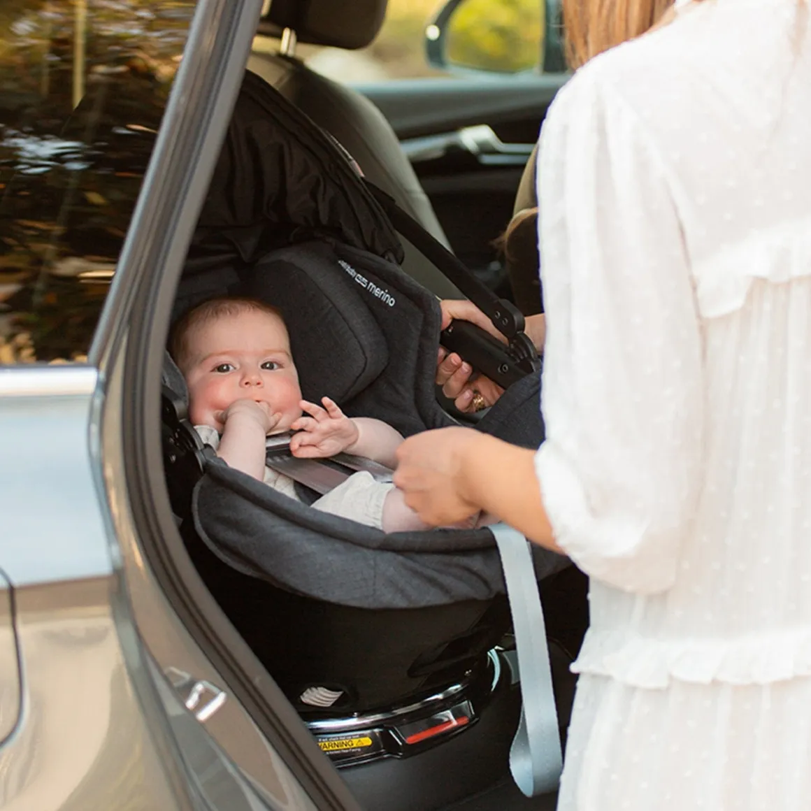 G5+ Merino Wool Infant Car Seat with Base