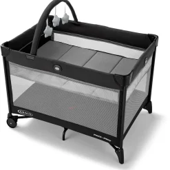 Graco Pack 'n Play On The Go Zip Playard - Reeves