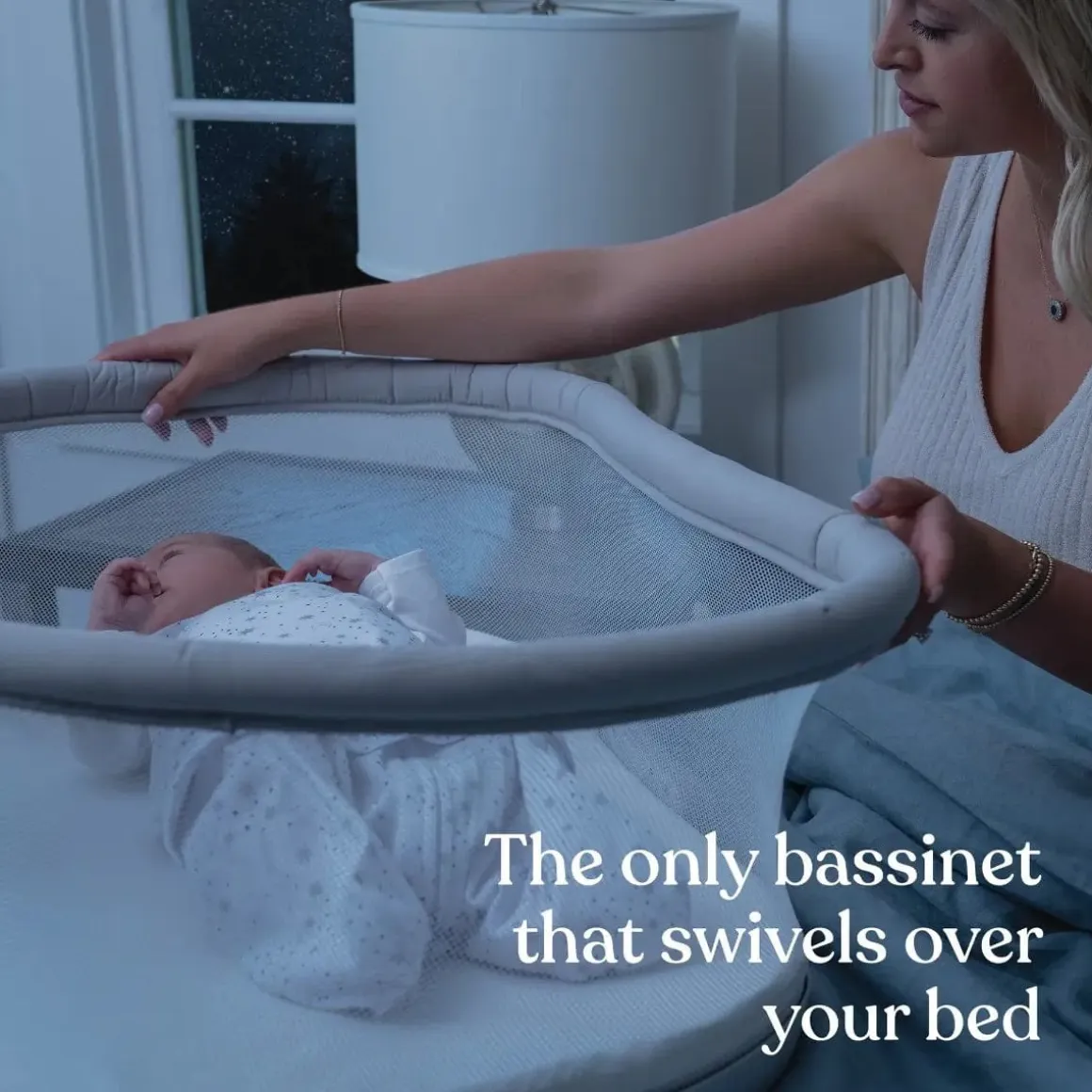 HALO BassiNest Soothing Swivel Sleeper 3.0 Bassinet - Grey