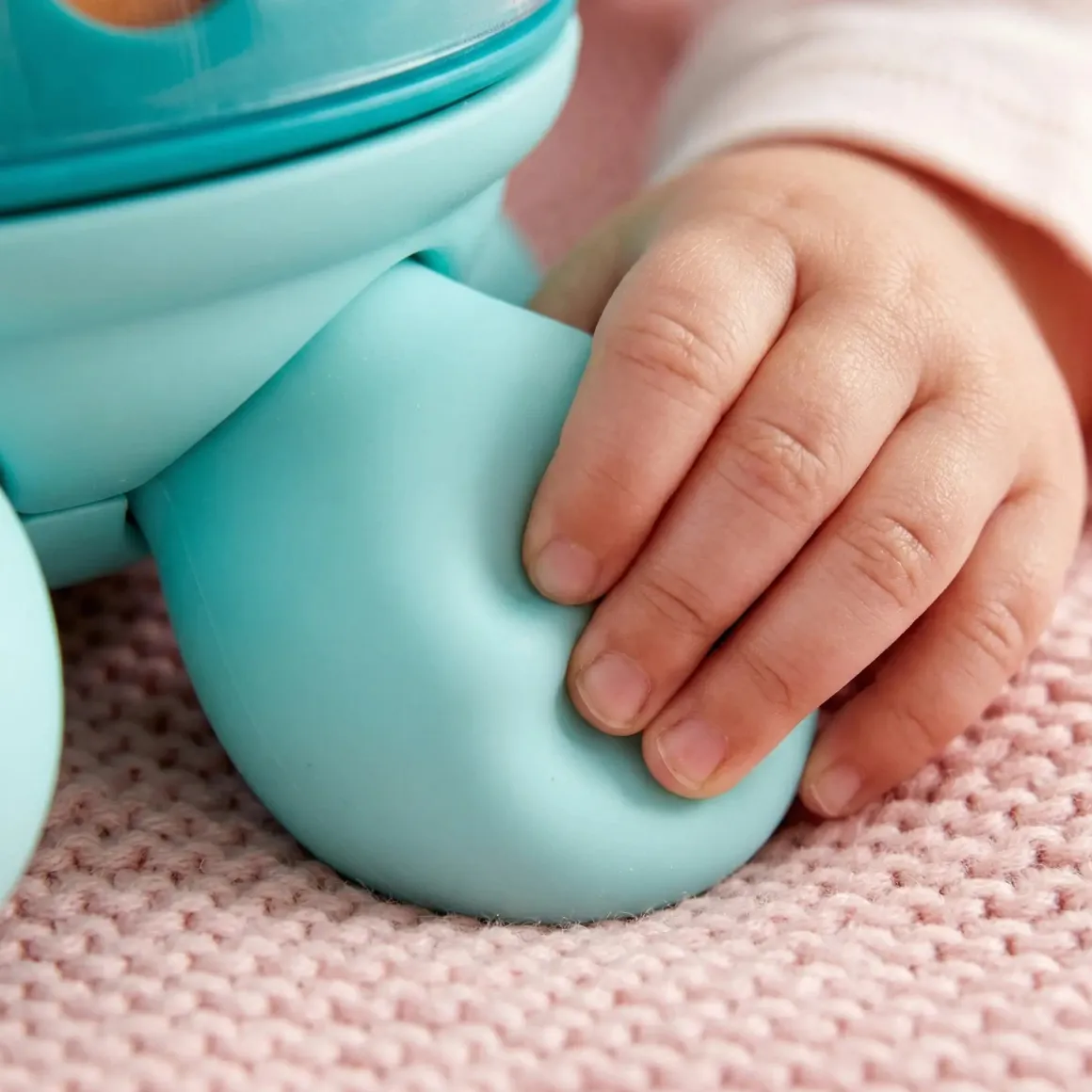 Hape Twist & Tune Turtle