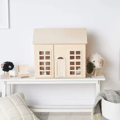 Hudson Dollhouse