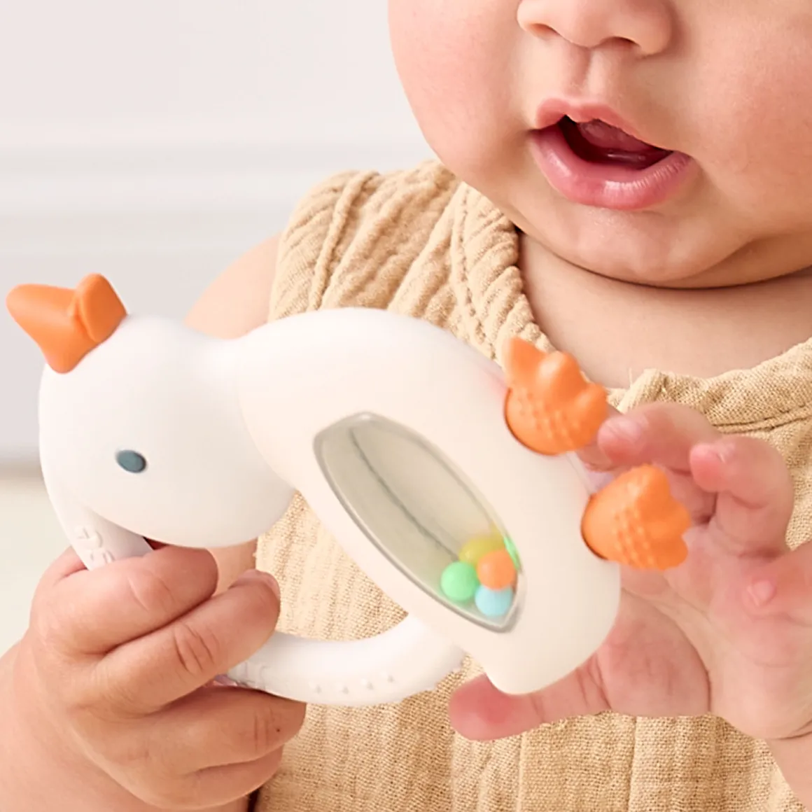 Itzy Ritzy Bitzy Shake Rattle - Goose