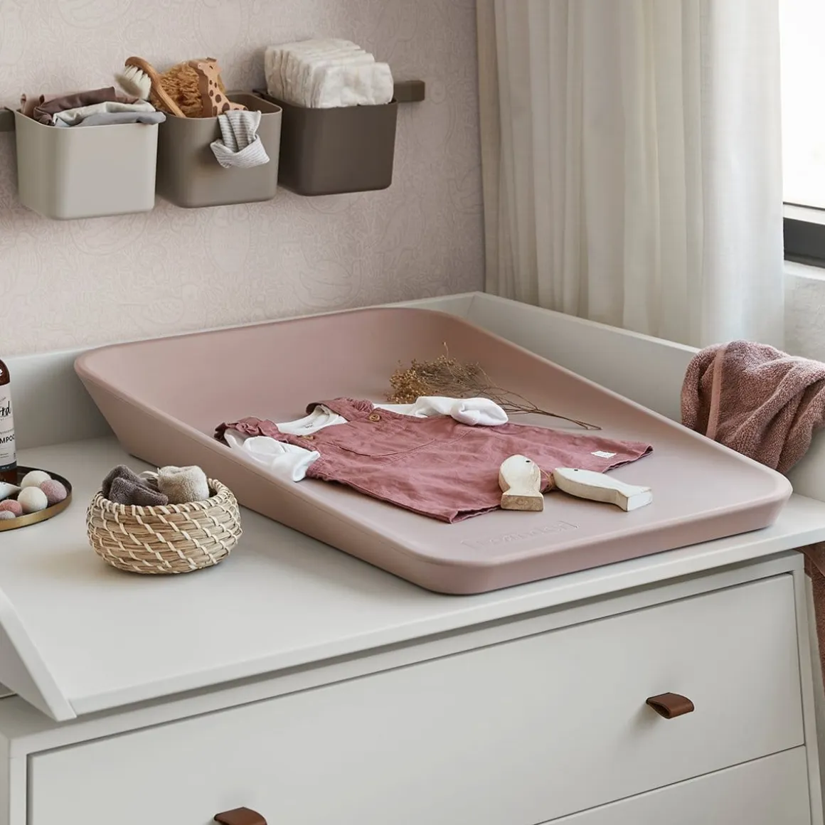 Leander Matty Changing Pad - Wood Rose
