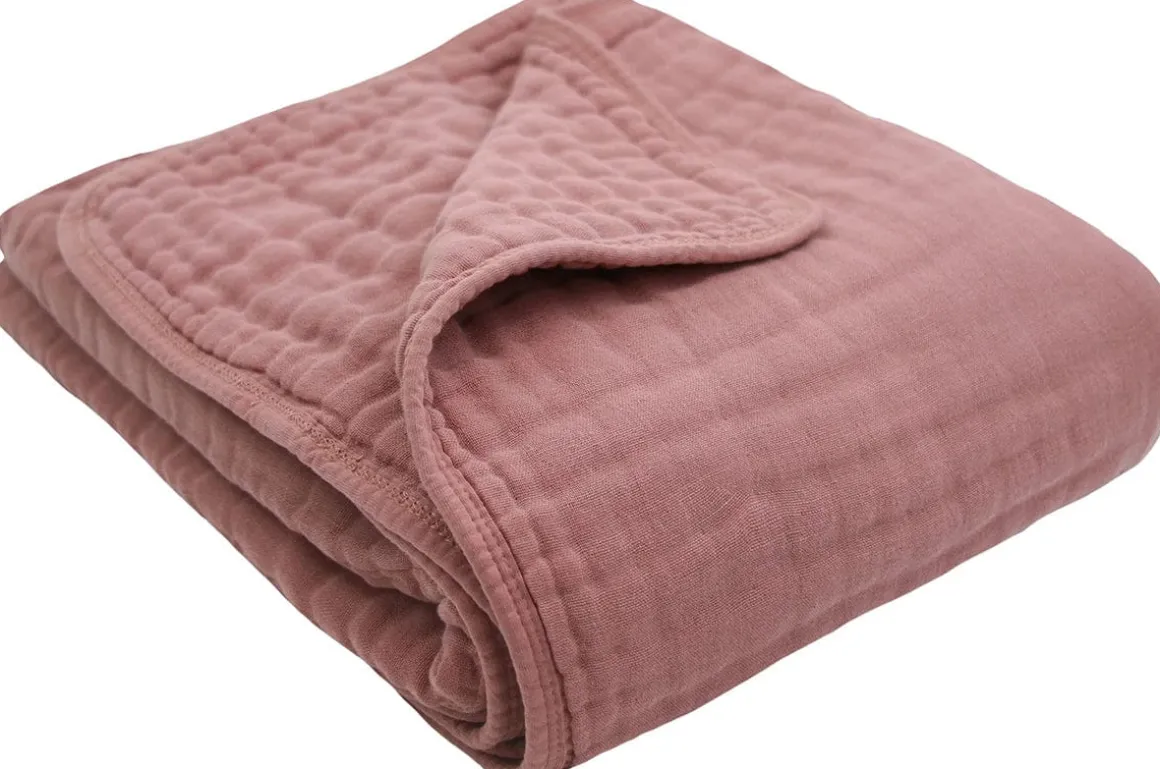 Lou Lou & Company Cloud Muslin Quilt - Berry, Large