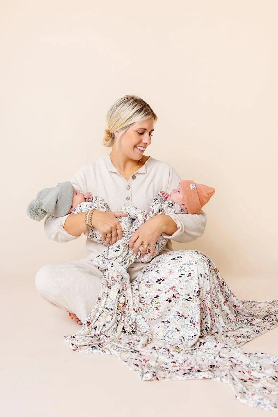 Lou Lou & Company Swaddle Blanket - Charlotte