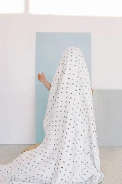 Loulou Lollipop Muslin Quilt Blanket - Honey Puppies