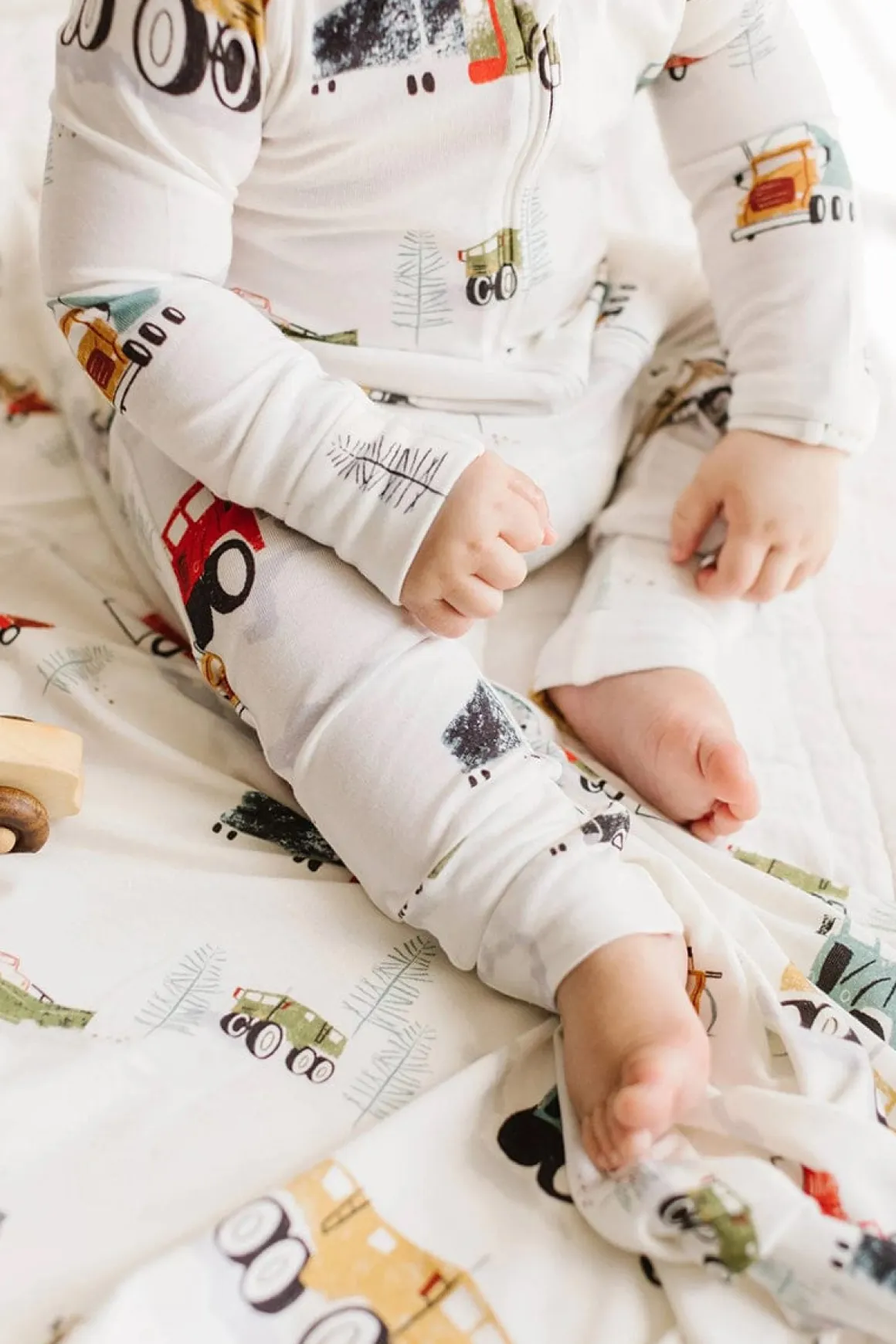 Loulou Lollipop Sleeper - Happy Trucks (0-3 M)