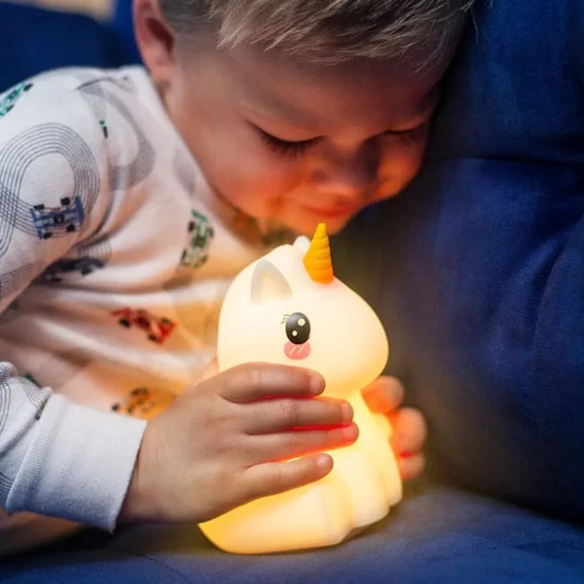 LumieWorld LumiPets Unicorn Night Light + Remote