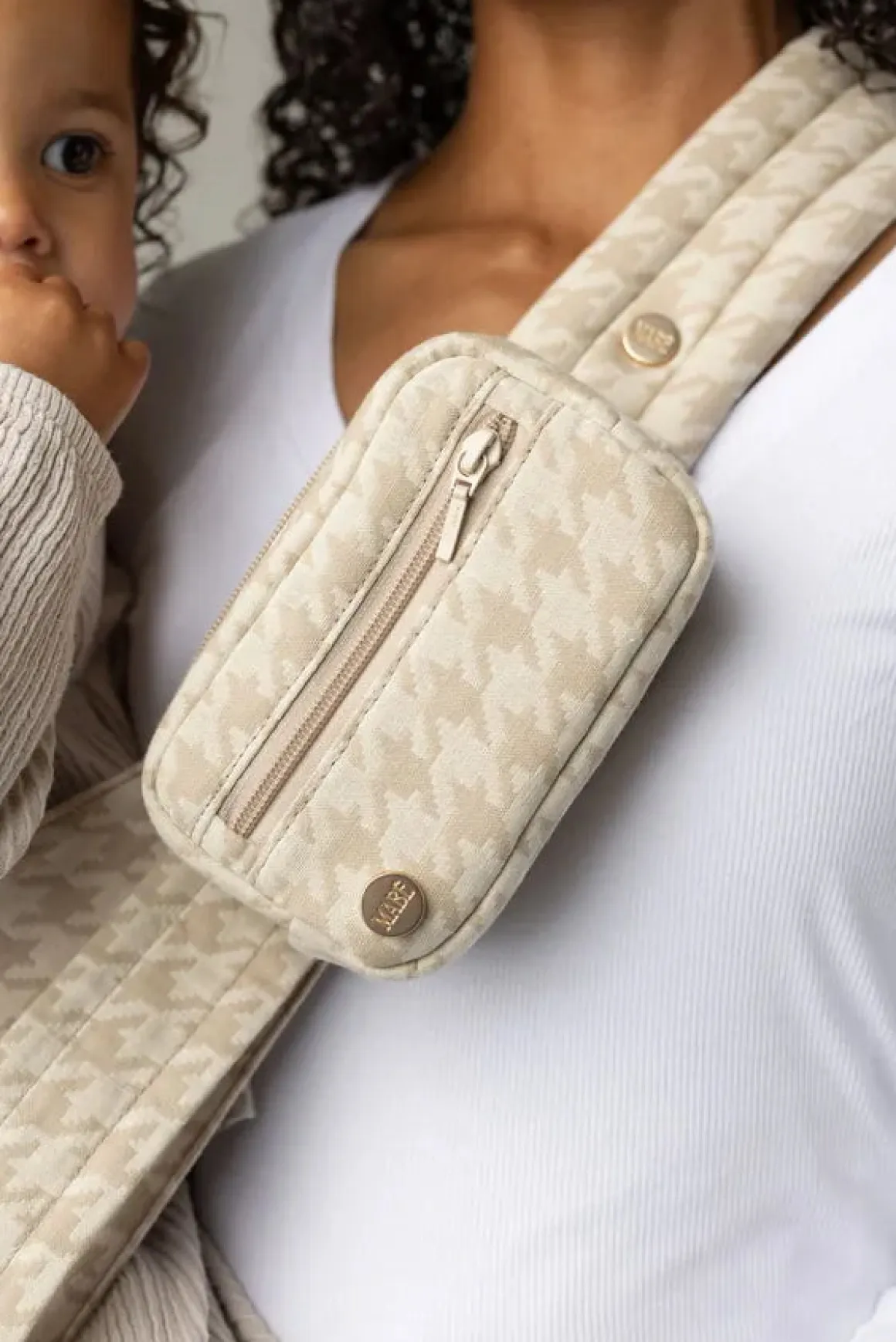 Mabē Monarch Accessory Bag - Houndstooth