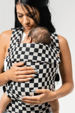 Mabē Monarch Carrier - Ebony Check