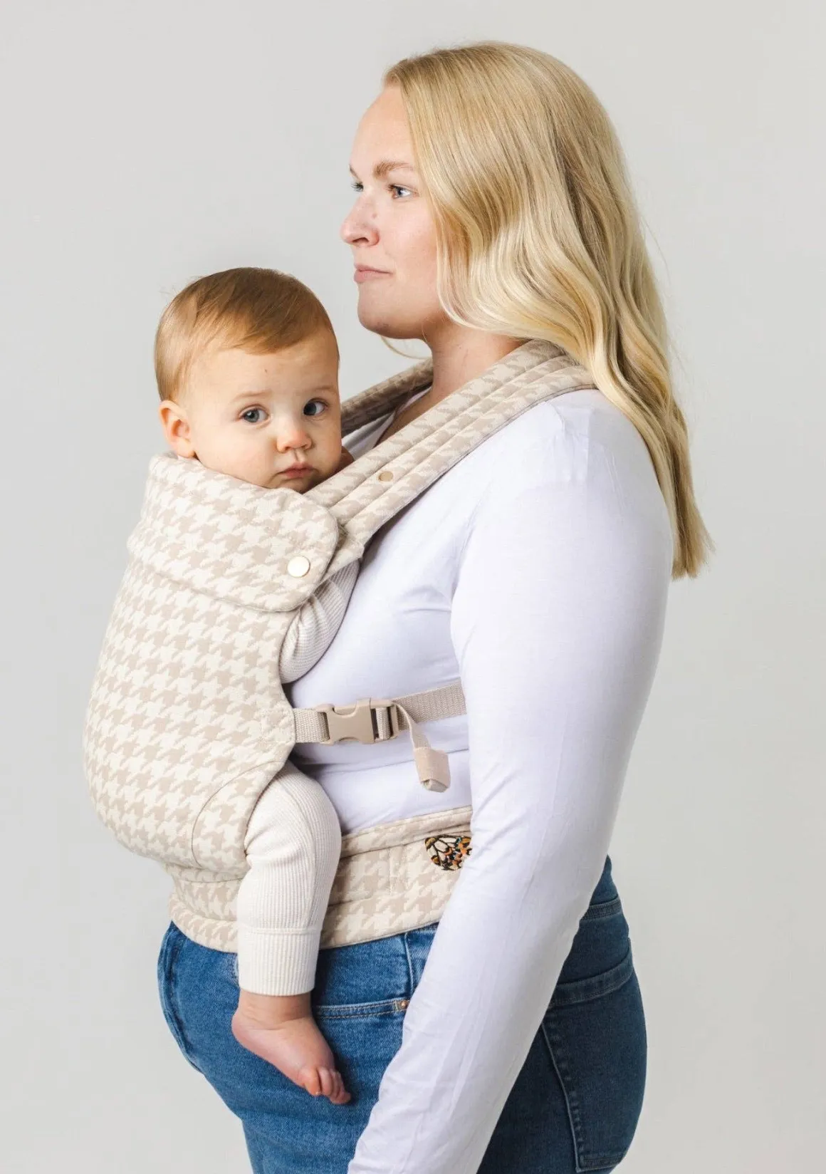 Mabē Monarch Carrier - Houndstooth