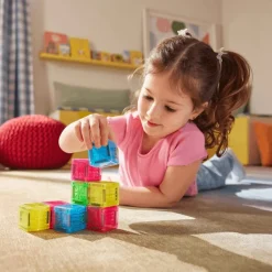 Magna-Tiles microMAGS Cubes 9-Piece Travel Set