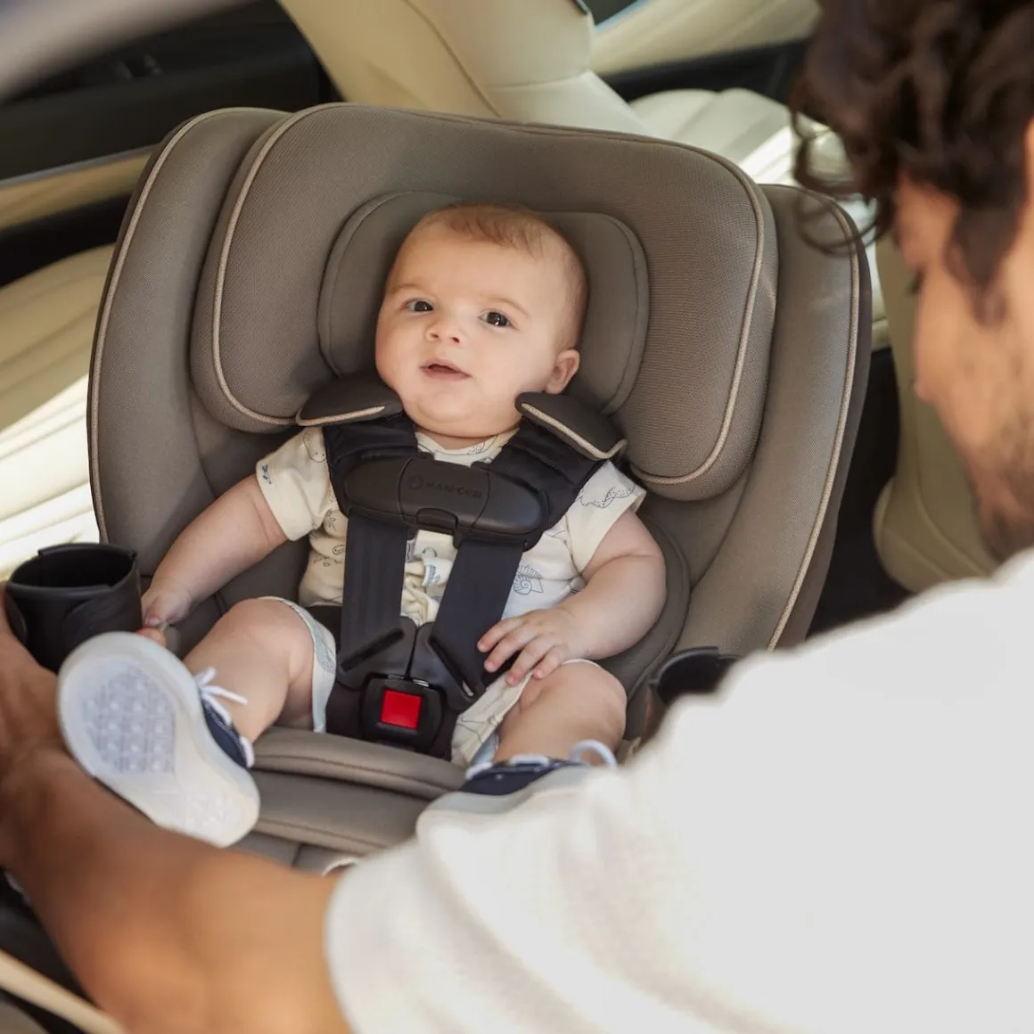 Maxi-Cosi Andi 360 Rotating All-in-One Convertible Car Seat - Truffle