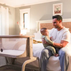 Maxi-Cosi Iora Bedside Bassinet - Classic Truffle