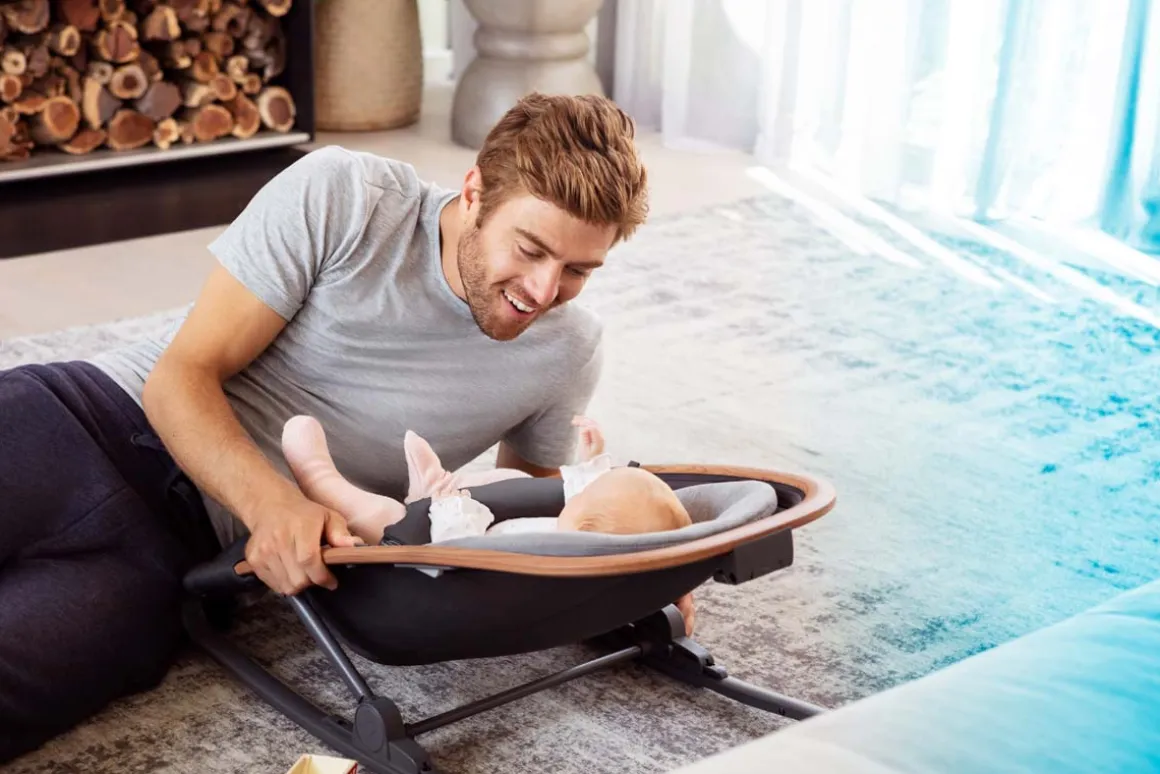Maxi-Cosi Kori 2-In-1 Rocker - Essential Blue
