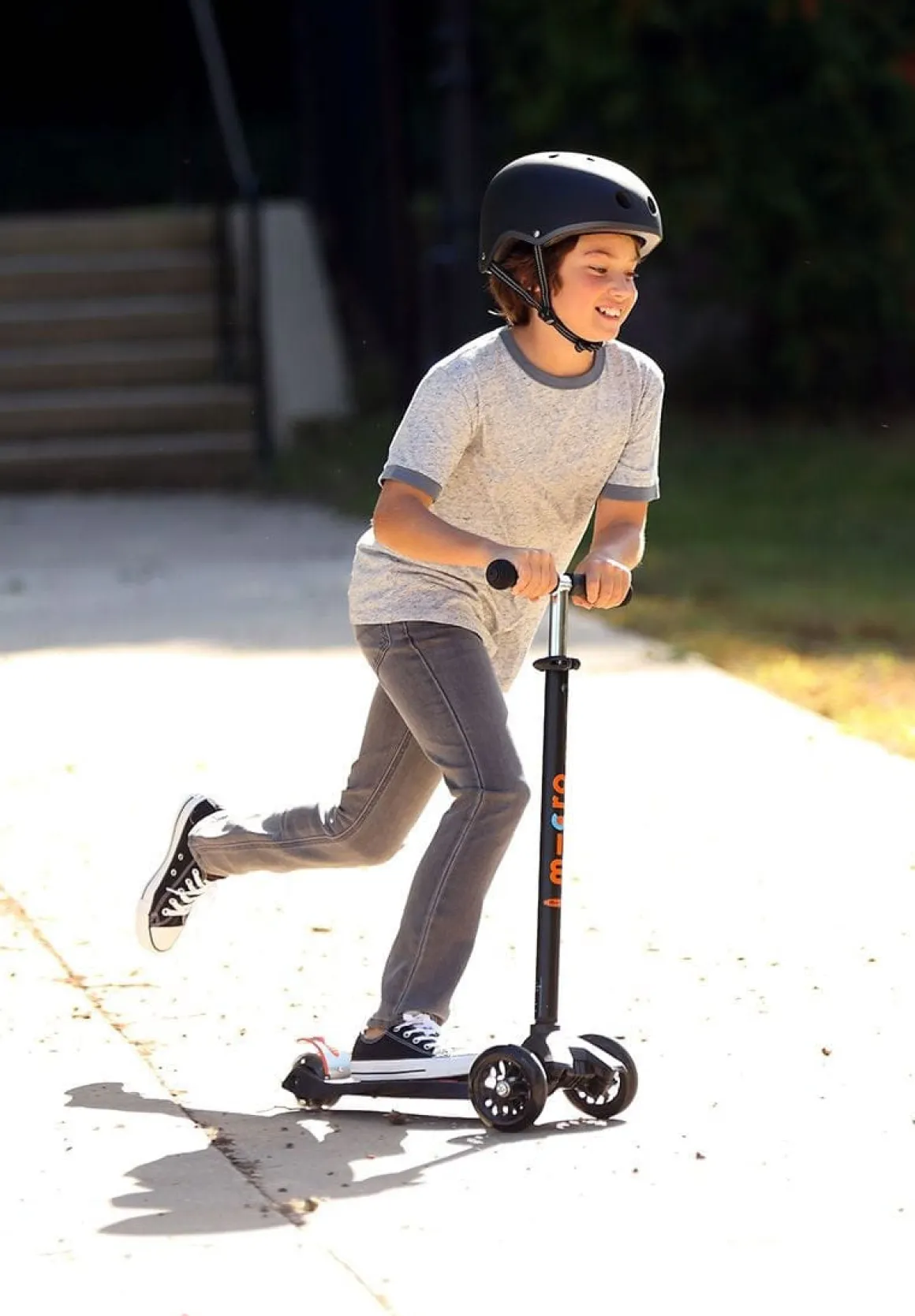 Micro Kickboard Maxi Deluxe Scooter - Indigo
