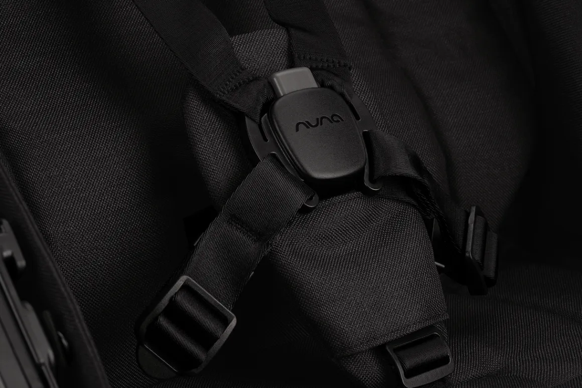 Nuna TRVL LX + PIPA urbn Baseless Infant Car Seat Travel System - Caviar / Chocolate