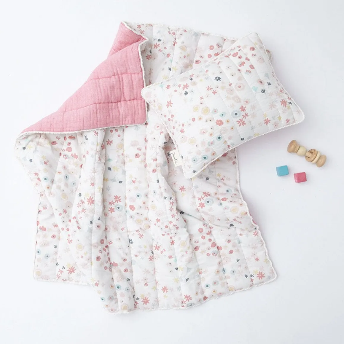 Petit Pehr Quilted Blanket - Meadow