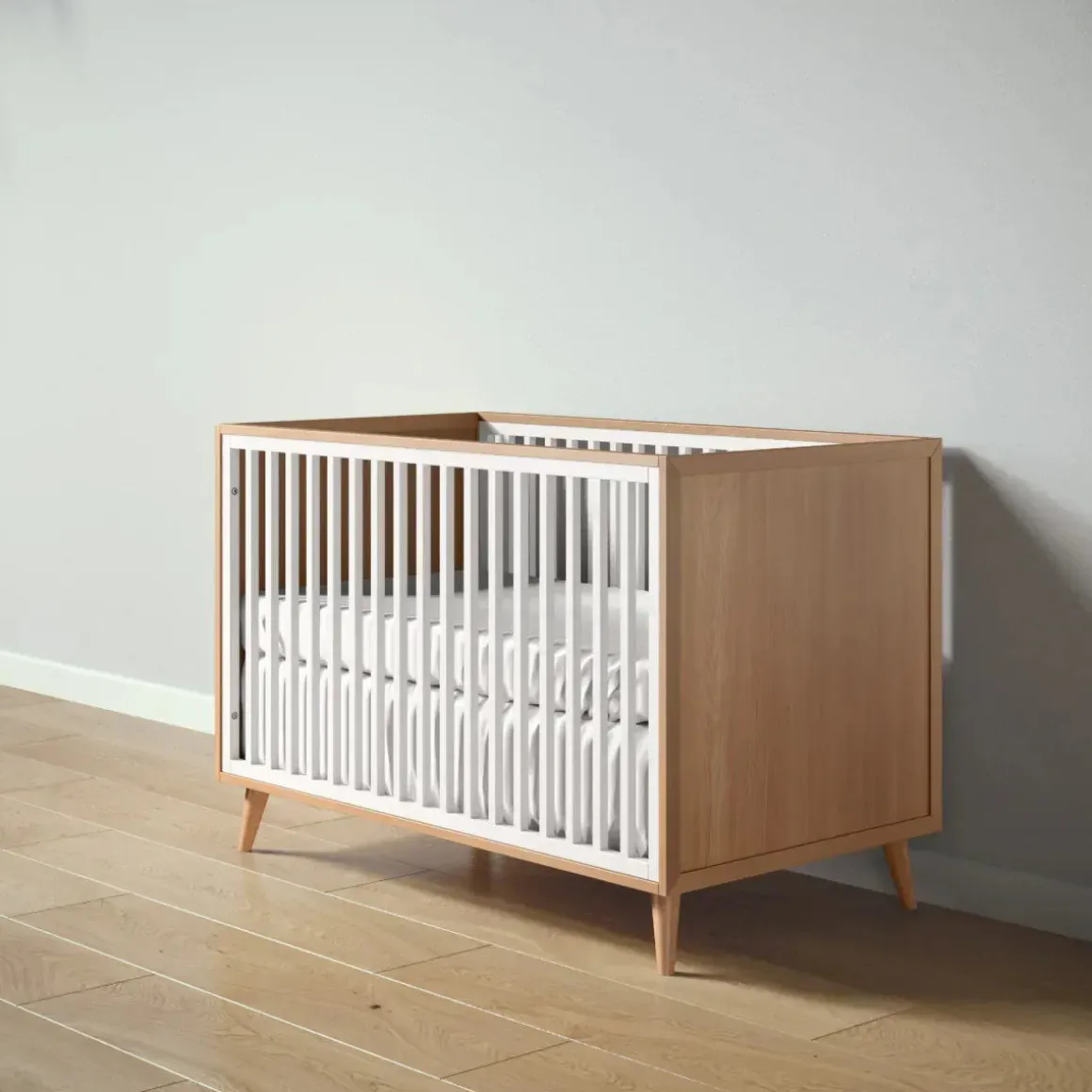 Romina Furniture New York Classic Crib