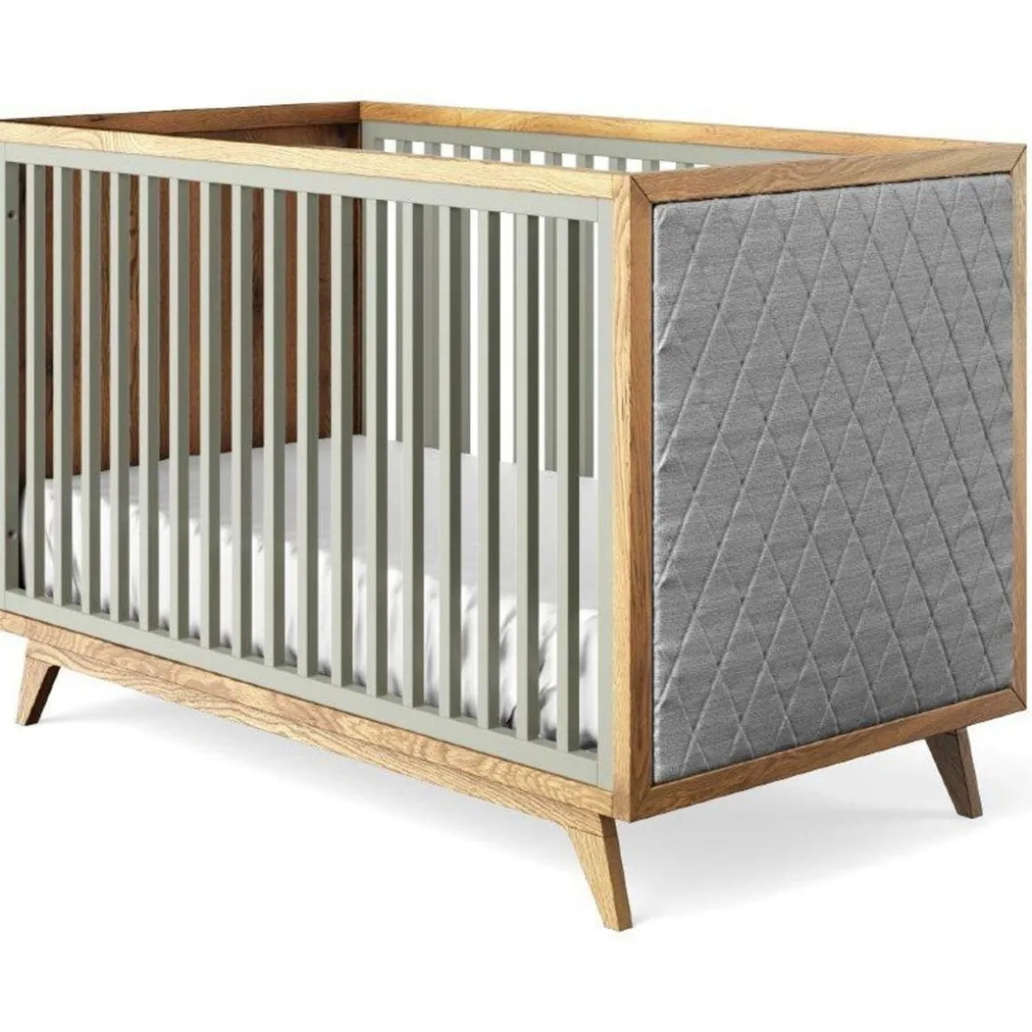 Romina Furniture Uptown Classic Crib (Tufted Sides)