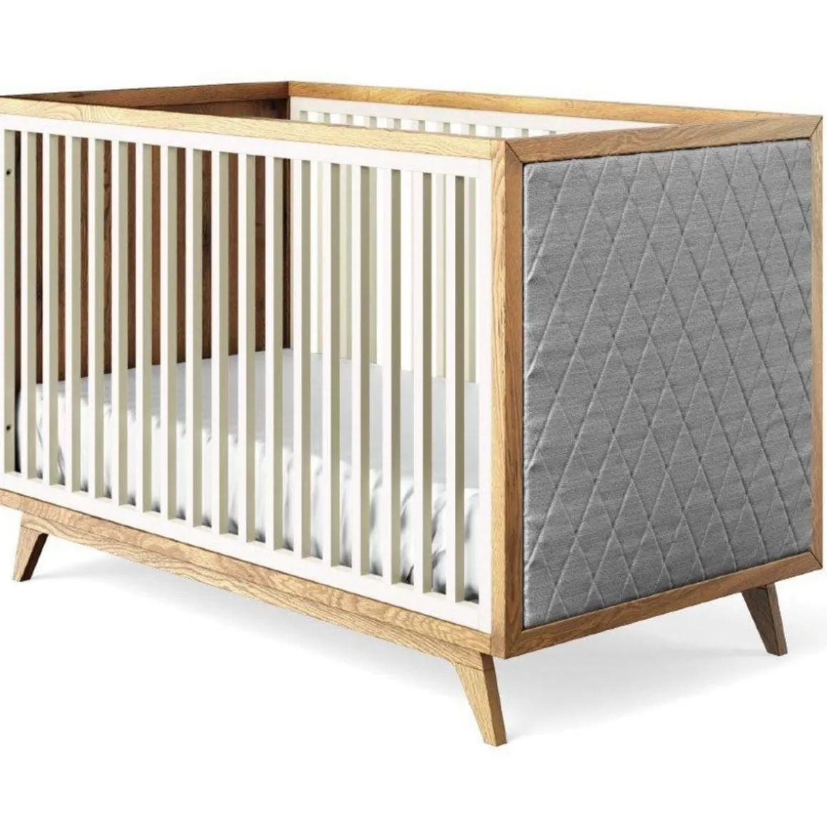 Romina Furniture Uptown Classic Crib (Tufted Sides)