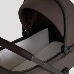 Silver Cross Cove 2 Compact Bassinet - Chocolate