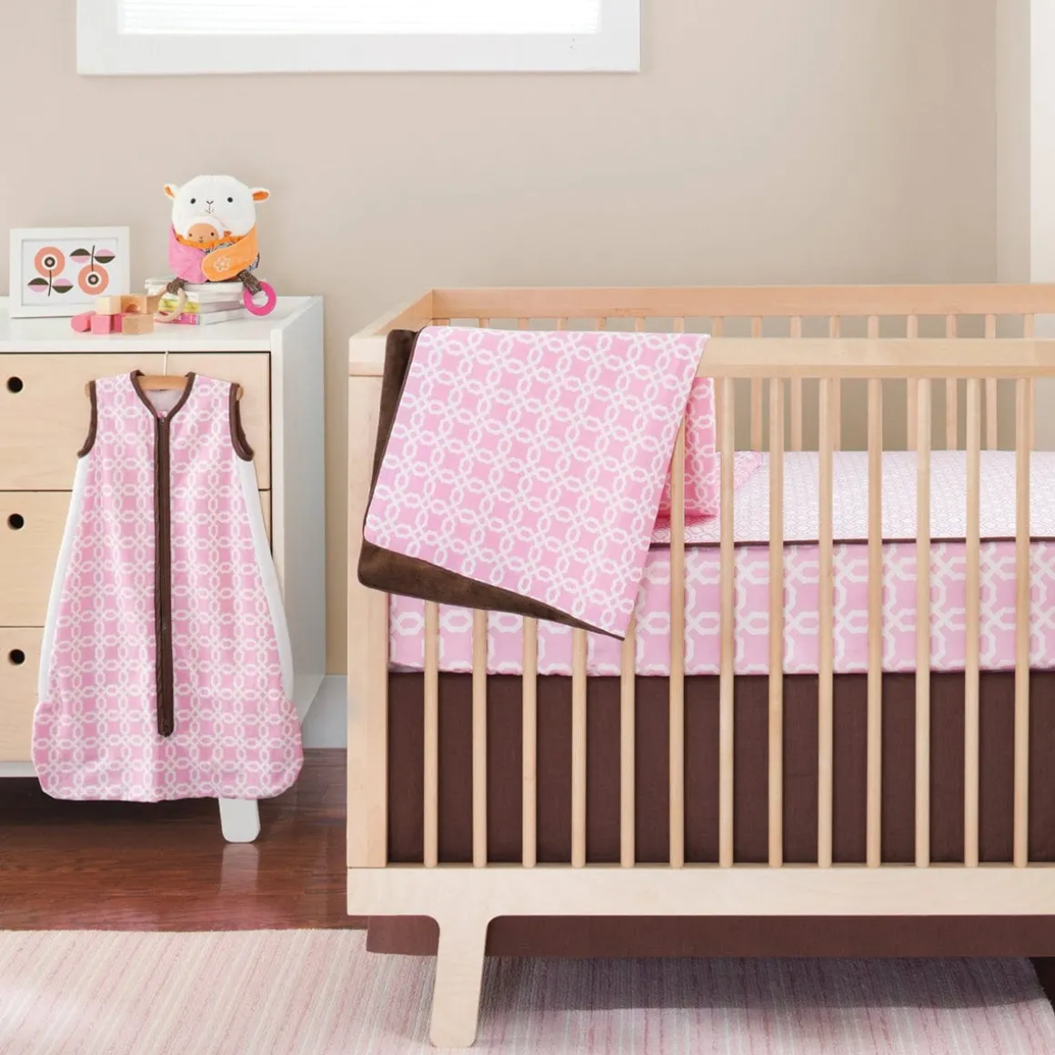 Skip Hop Complete Sheet 4 Piece Crib Set - Pink Lattice