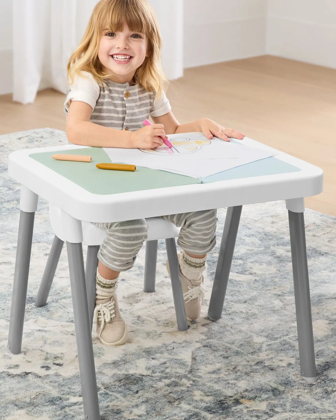 Skip Hop Discoverosity 3-in-1 Toddler Sensory Table