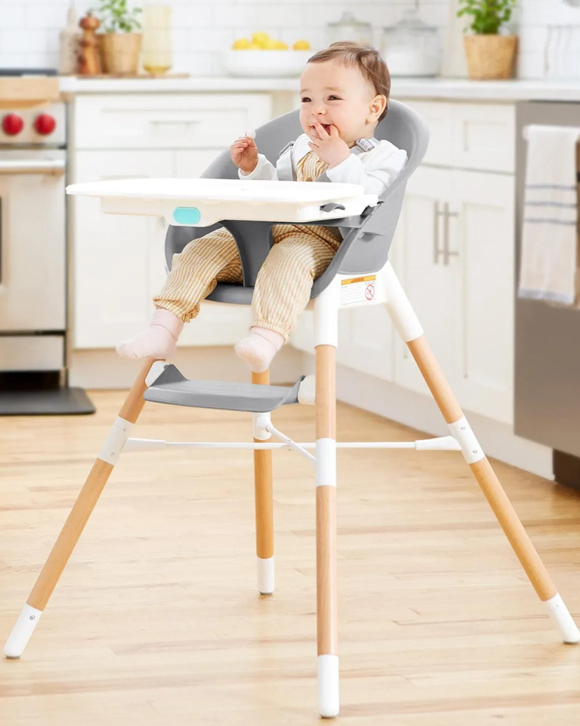 Skip Hop EON 4-in-1 High Chair - Grey / White